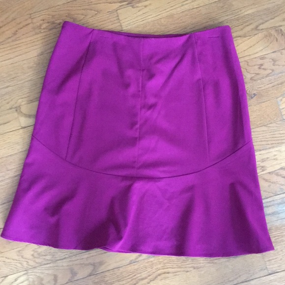 Woman’s A-line wine skirt New York & Co size 12 - Picture 4 of 4